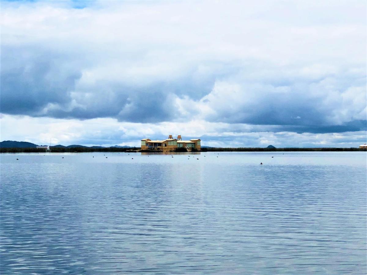 Qhapaq Lago Titicaca - Peru 푸노 외부 사진